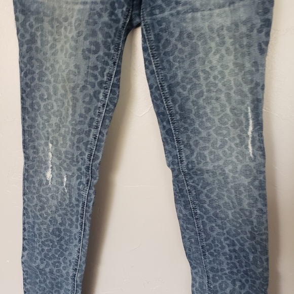 Ariat Denim Women's 26S 26 Short Leopard Print Jeans Fringe Hem Western Boho - Picture 6 of 8